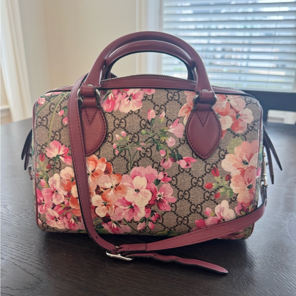 SOLD-AUTHENTIC GUCCI BOSTON SPEEDY 25 BLOOM FLORAL